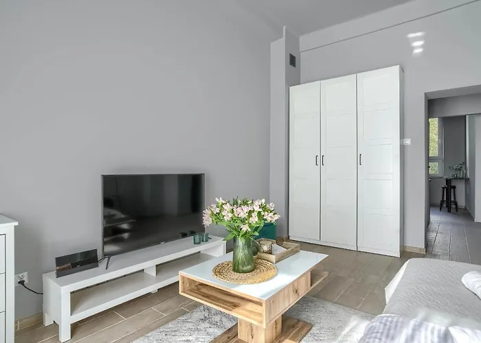 Corolla Swietokrzyska 30 - Metro, Palac Kultury I Nauki Apartment