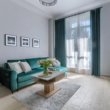 Apartamento Corolla Swietokrzyska 30 - Metro, Palac Kultury I Nauki *